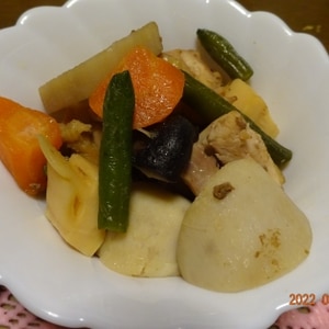 【フライパンで煮物】鶏肉と根菜の筑前煮